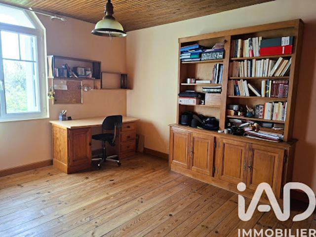 Vente Maison 8 pièces 212 m2 Bunzac