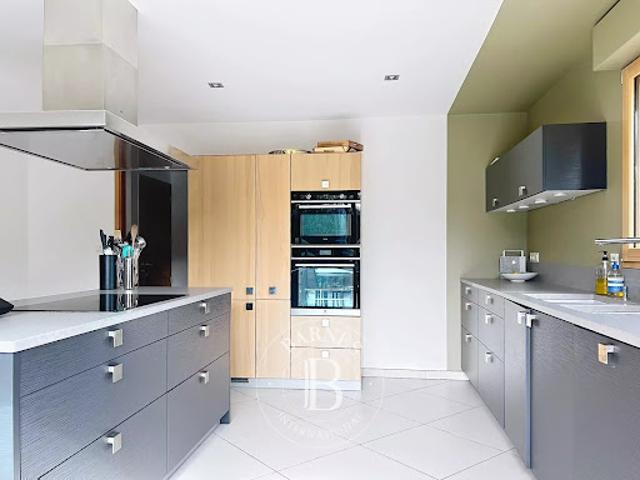 Vente Maison 8 pièces 212 m2 Camphin en Pévèle