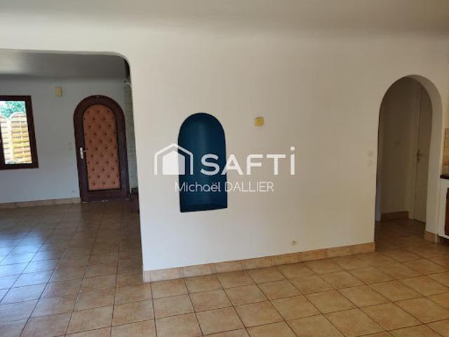 Vente Maison 8 pièces 212 m2 Le Poinçonnet