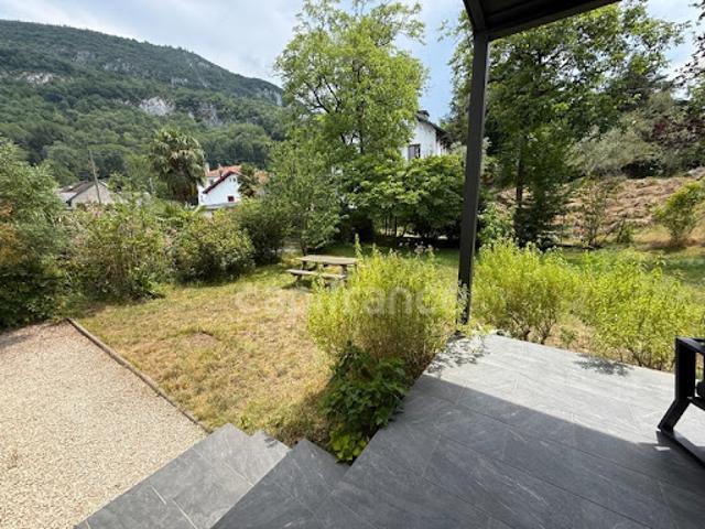 Vente Maison 8 pièces 212 m2 Lourdes