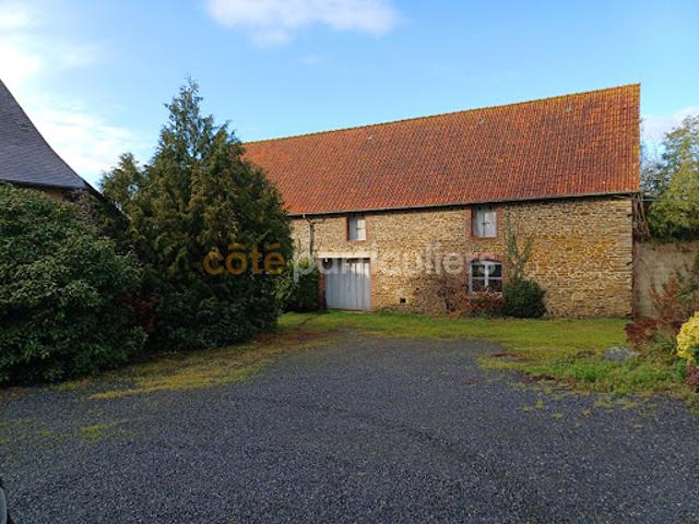 Vente Maison 8 pièces 212 m2 Saint Jean de Savigny