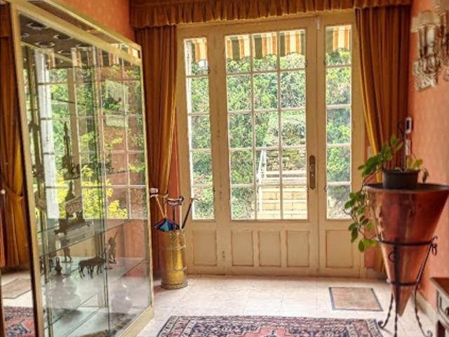 Vente Maison 8 pièces 212.14 m2 Joue les tours