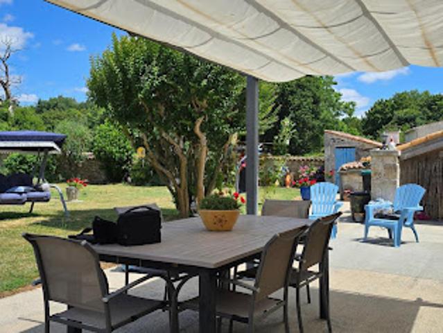 Vente Maison 8 pièces 213 m2 Montpellier de Médillan