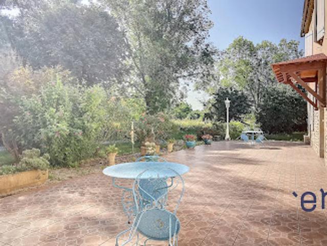Vente Maison 8 pièces 213 m2 Tasque