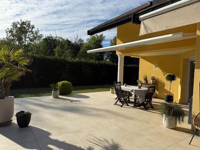 Vente Maison 8 pièces 202 m2 Viuz la Chiésaz