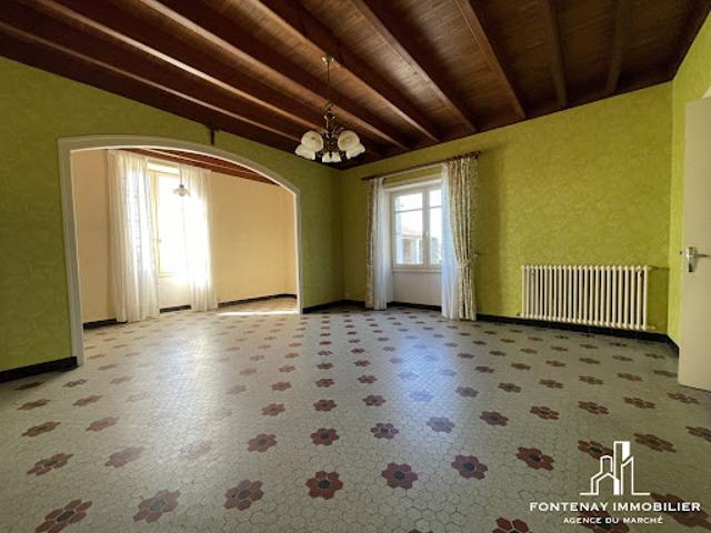 Vente Maison 8 pièces 213.34 m2 Rives d'Autise