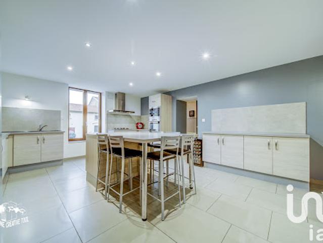 Vente Maison 8 pièces 224 m2 Mailly sur Seille