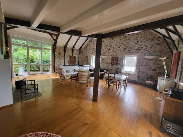 Vente Maison 8 pièces 224 m2 Saint Sylvain
