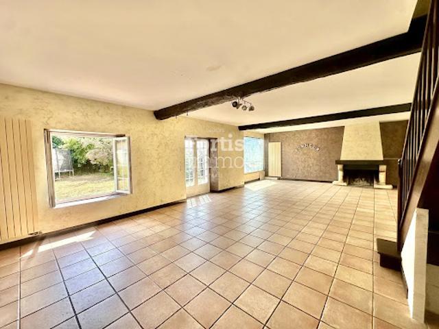 Vente Maison 8 pièces 224.75 m2 La Grande Paroisse