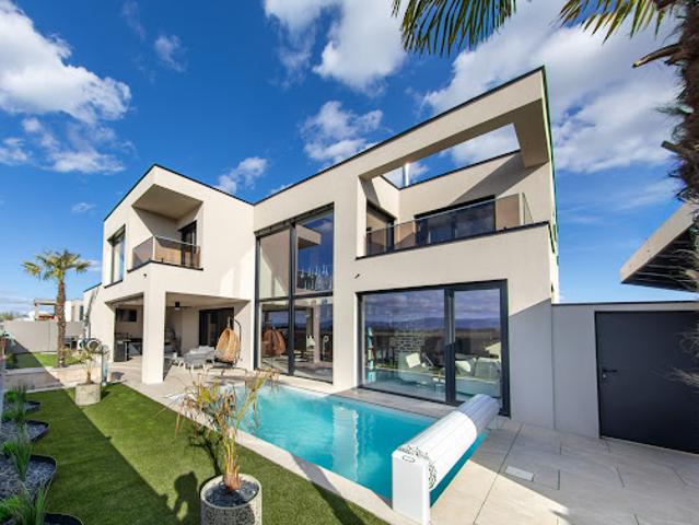 Vente Maison 8 pièces 225 m2 Bischwihr