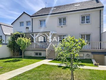 Vente Maison 8 pièces 225 m2 Gournay sur Marne