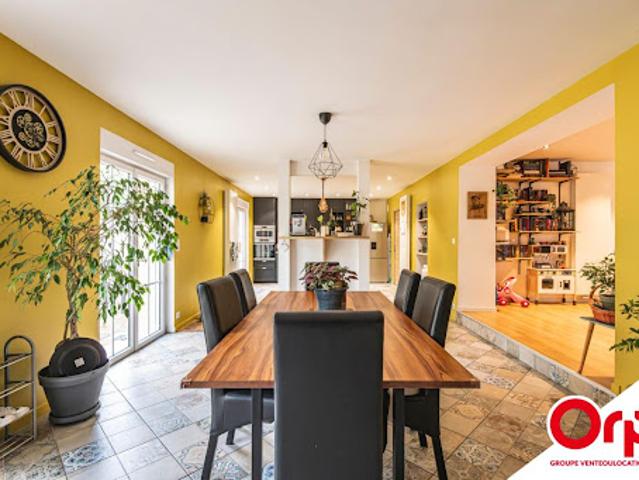 Vente Maison 8 pièces 225 m2 Laon