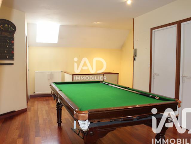 Vente Maison 8 pièces 225 m2 L'Huisserie