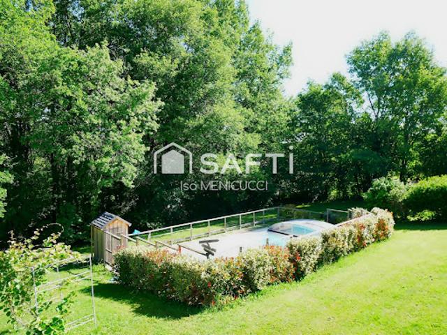 Vente Maison 8 pièces 225 m2 Lisle