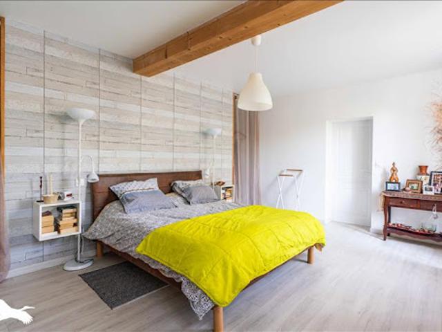 Vente Maison 8 pièces 226 m2 Montguyon