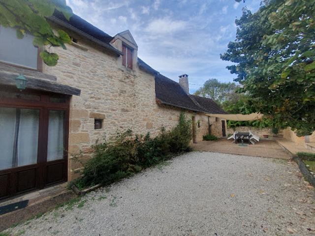 Vente Maison 8 pièces 226 m2 Thenon