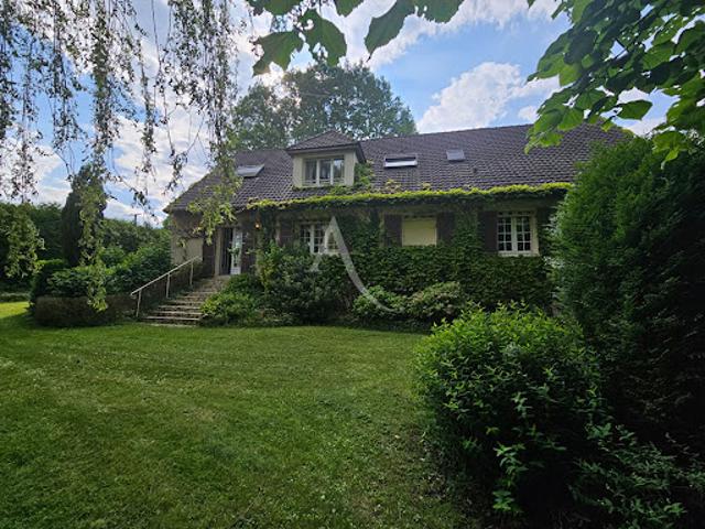 Vente Maison 8 pièces 227 m2 Soissons