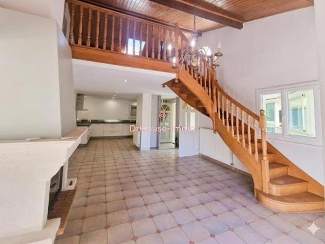 Vente Maison 8 pièces 227 m2 Varacieux