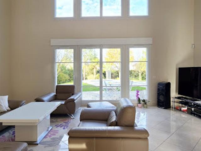 Vente Maison 8 pièces 228 m2 Magny le Hongre