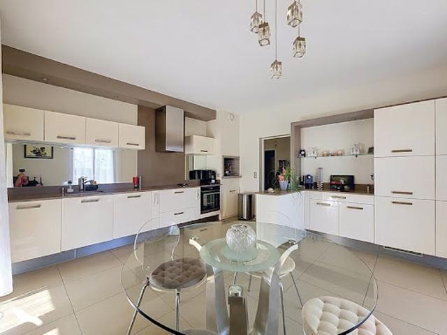 Vente Maison 8 pièces 228 m2 Fenouillet