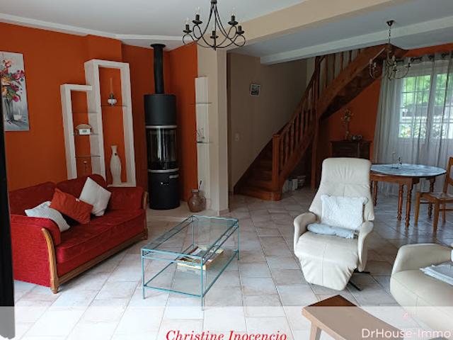 Vente Maison 8 pièces 229 m2 Barbezieux Saint Hilaire