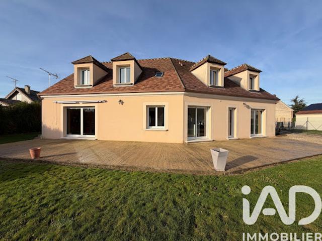 Vente Maison 8 pièces 229 m2 Vergigny