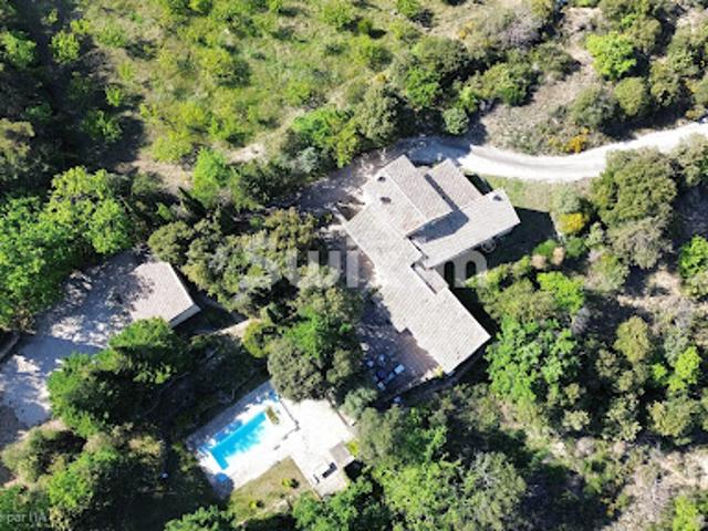 Vente Maison 8 pièces 220 m2 Nyons