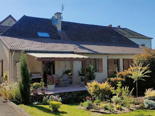 Vente Maison 8 pièces 220 m2 Charolles