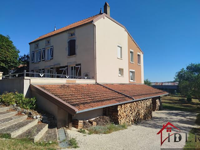Vente Maison 8 pièces 220 m2 Chassigny