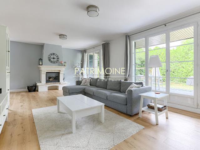 Vente Maison 8 pièces 220 m2 Chavenay