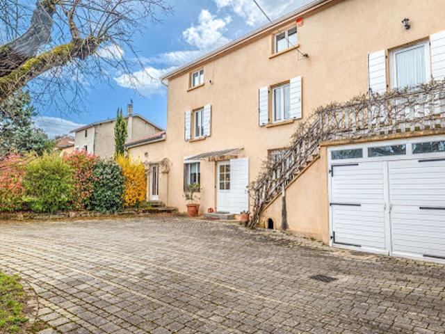 Vente Maison 8 pièces 220 m2 Craponne