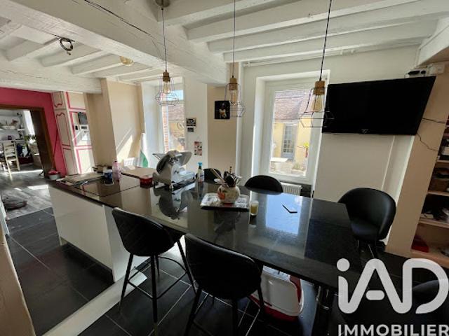 Vente Maison 8 pièces 220 m2 Fontaine la Gaillarde