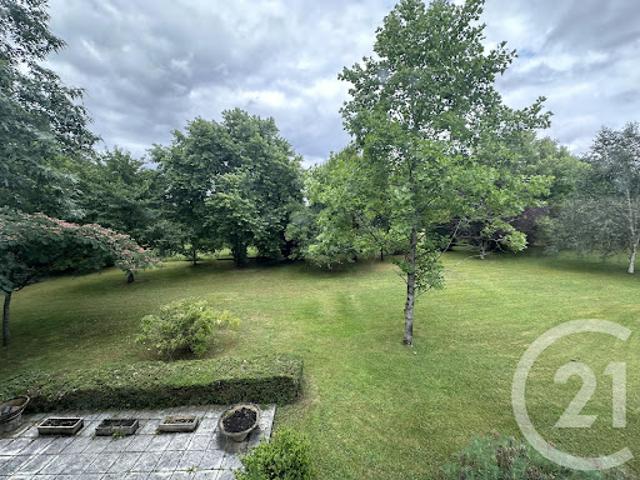 Vente Maison 8 pièces 220 m2 La Châtre