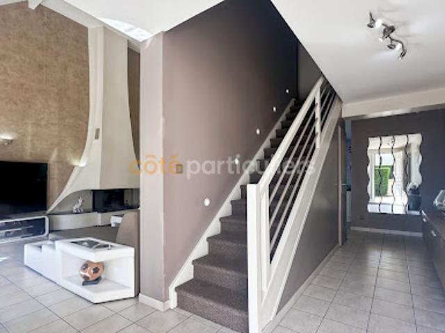 Vente Maison 8 pièces 220 m2 Servon
