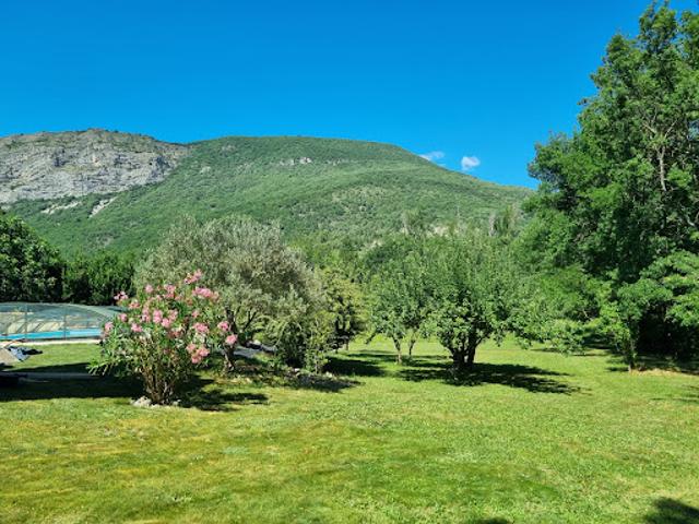 Vente Maison 8 pièces 220 m2 Sisteron