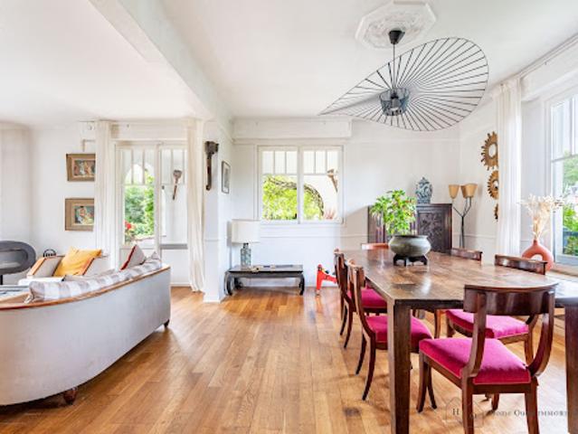 Vente Maison 8 pièces 220 m2 Vaucresson