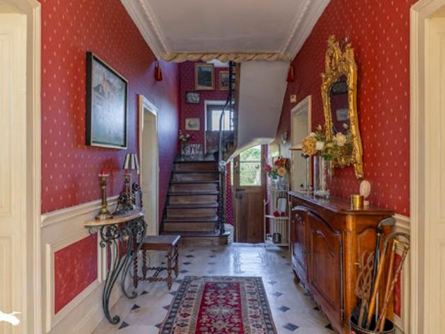Vente Maison 8 pièces 220 m2 Vendoeuvres