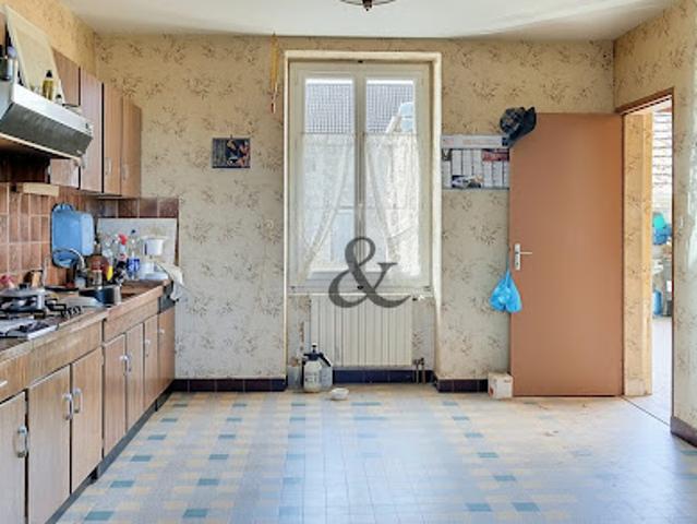 Vente Maison 8 pièces 220 m2 Villerbon