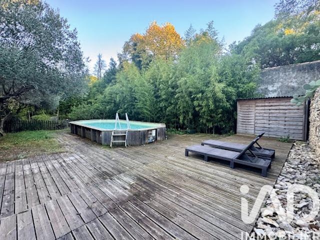 Vente Maison 8 pièces 221 m2 Nimes