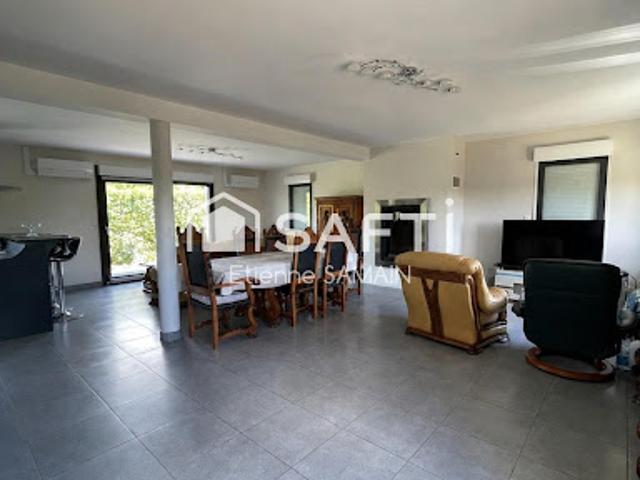 Vente Maison 8 pièces 221 m2 Abancourt
