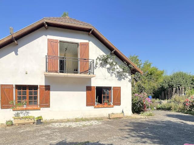 Vente Maison 8 pièces 221 m2 Buros