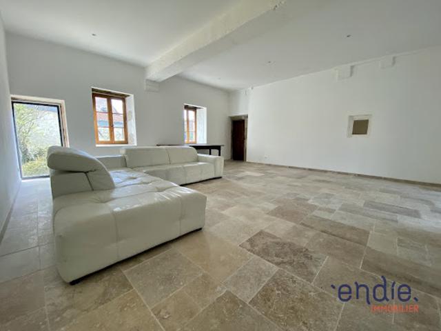 Vente Maison 8 pièces 223 m2 Bressolles