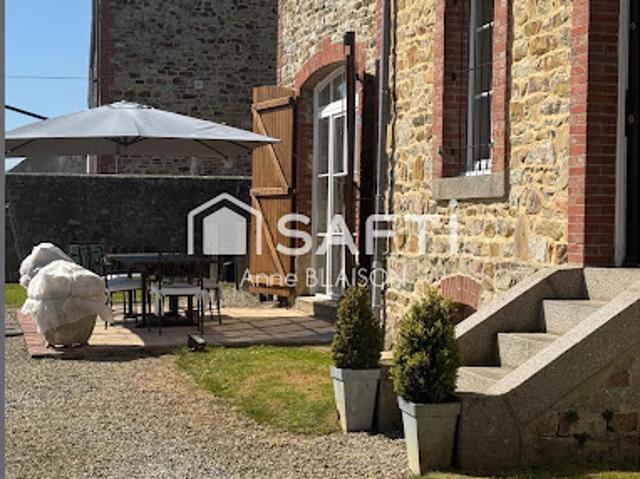 Vente Maison 8 pièces 235 m2 Montsenelle