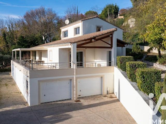 Vente Maison 8 pièces 235 m2 Crest