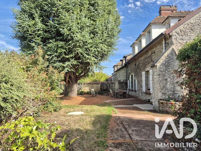 Vente Maison 8 pièces 235 m2 Dammartin en Serve