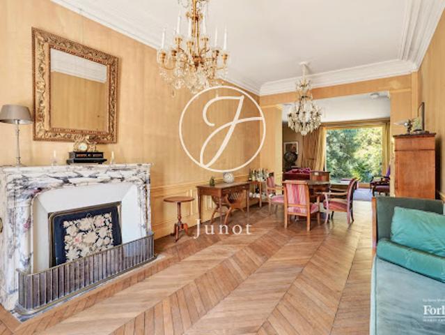 Vente Maison 8 pièces 235 m2 Le Vésinet