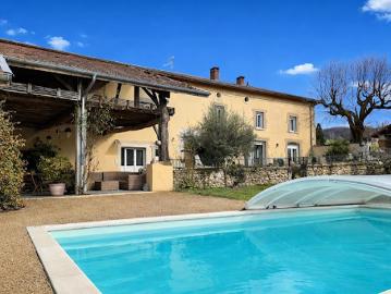Vente Maison 8 pièces 235 m2 Saint verand