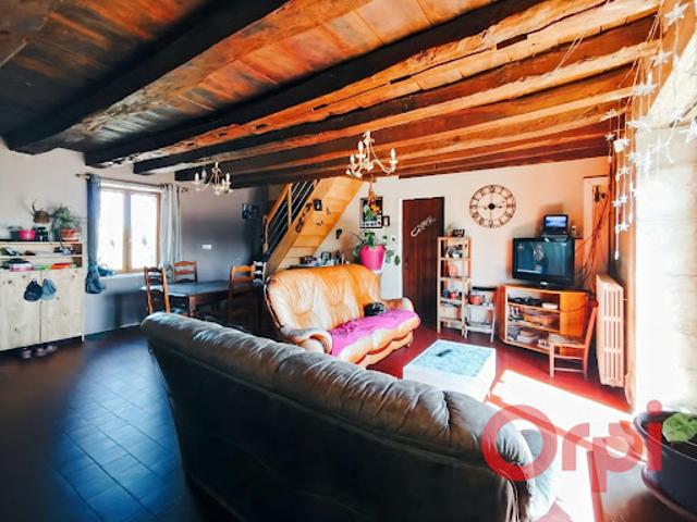 Vente Maison 8 pièces 236 m2 Isle et Bardais