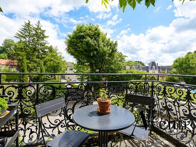 Vente Maison 8 pièces 236.99 m2 Collonges au Mont d'Or