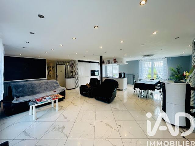 Vente Maison 8 pièces 237 m2 La Chapelle Fleurigné